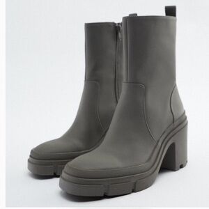 Zara Gray Heeled Boots